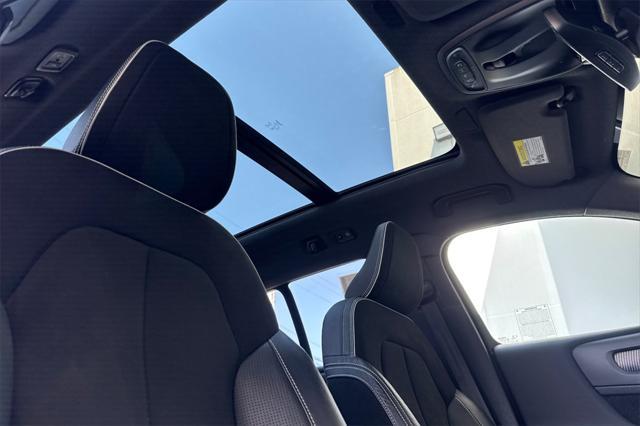 used 2021 Volvo XC40 car, priced at $27,000