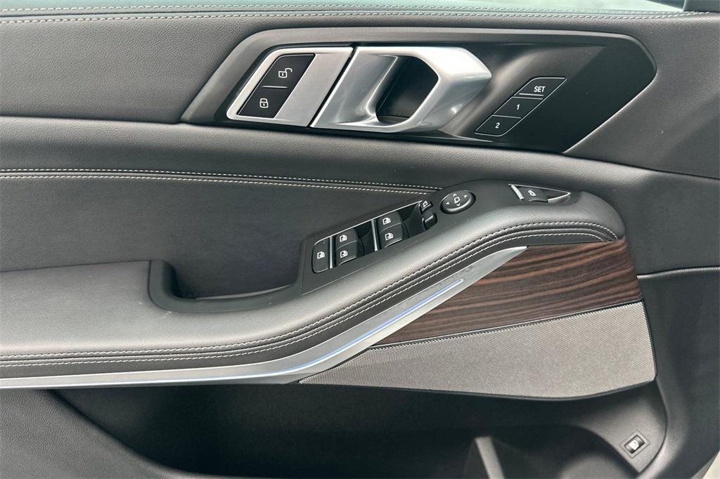 new 2026 BMW X5 PHEV car, priced at $85,300