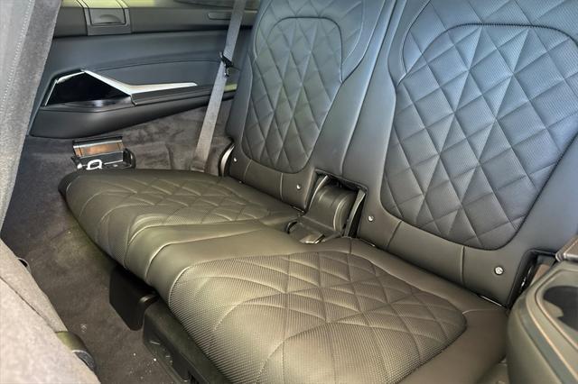 new 2026 BMW X7 car, priced at $97,165