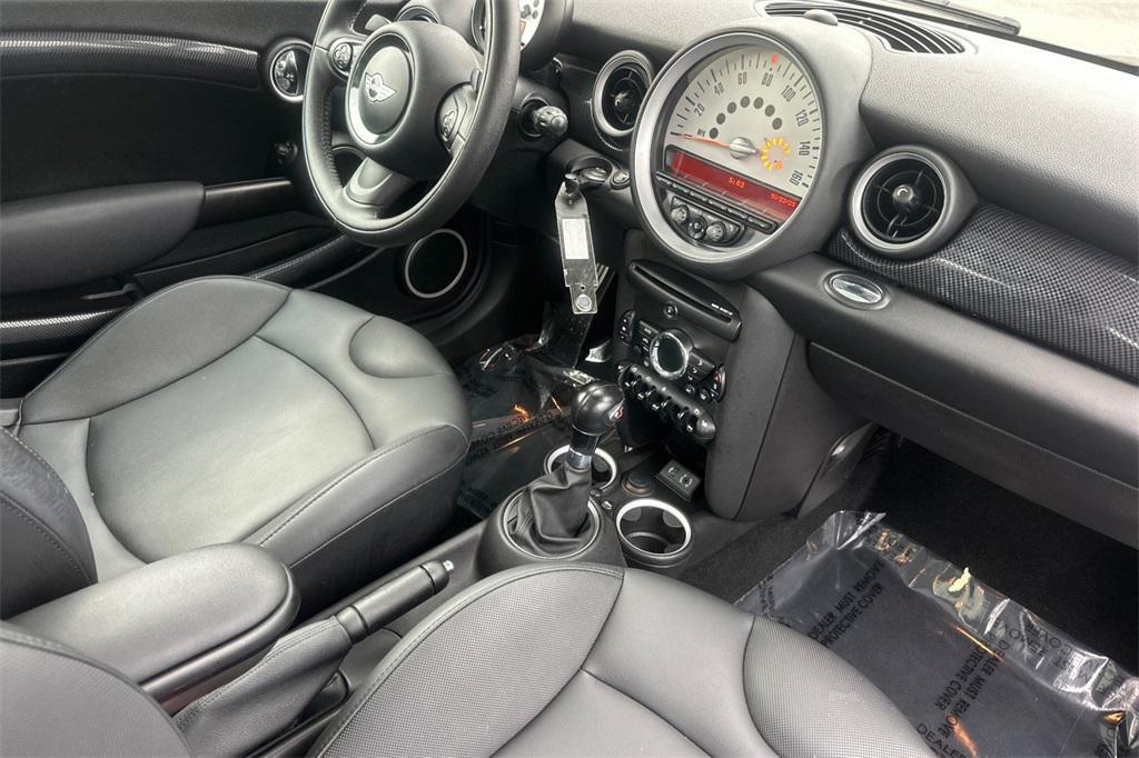 used 2013 MINI Hardtop car, priced at $10,000