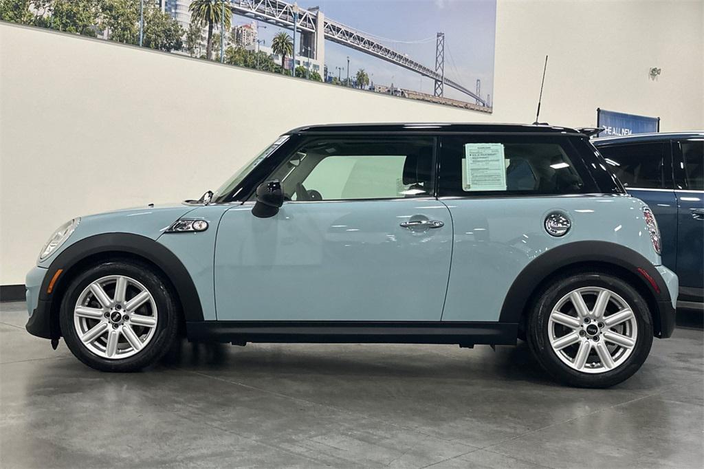 used 2013 MINI Hardtop car, priced at $10,000