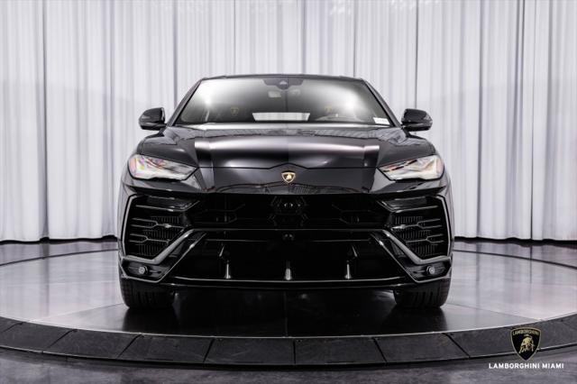 used 2022 Lamborghini Urus car, priced at $248,950