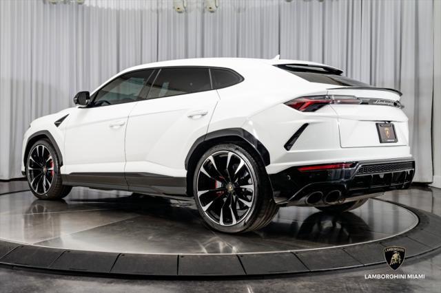 used 2022 Lamborghini Urus car, priced at $234,950