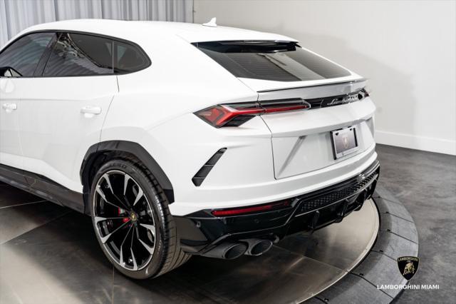 used 2022 Lamborghini Urus car, priced at $234,950