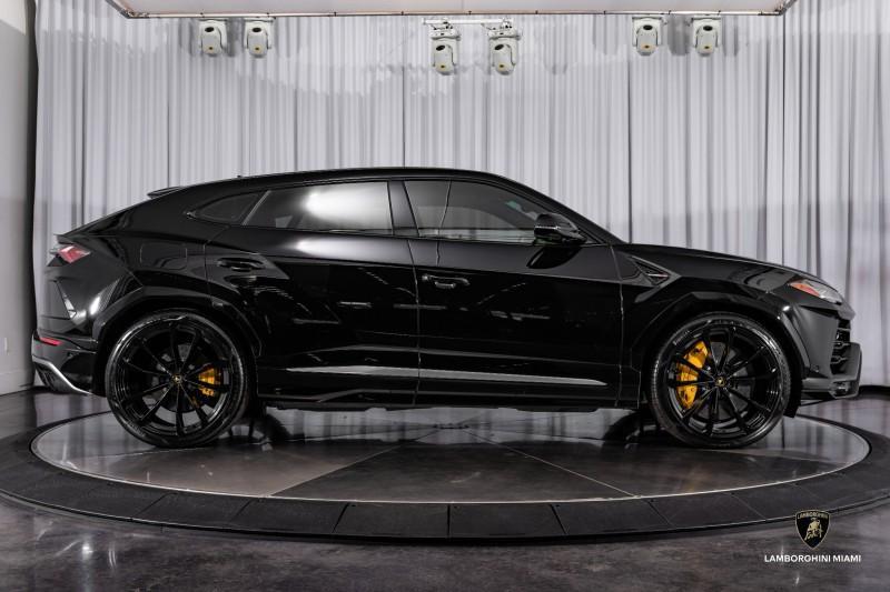 used 2021 Lamborghini Urus car, priced at $211,950