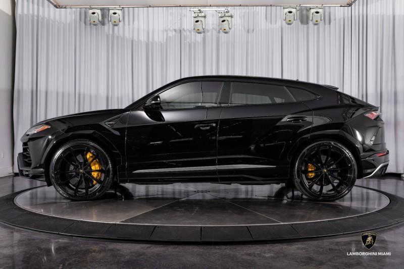 used 2021 Lamborghini Urus car, priced at $211,950