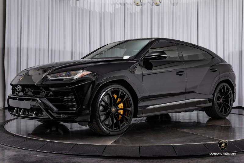 used 2021 Lamborghini Urus car, priced at $211,950