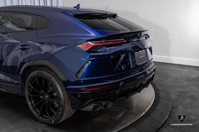 used 2022 Lamborghini Urus car, priced at $209,950