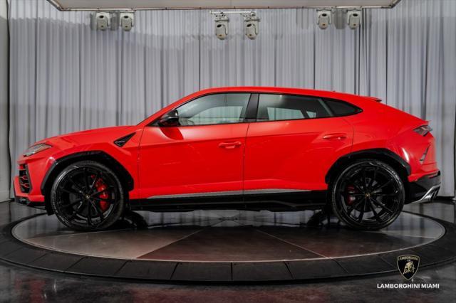 used 2021 Lamborghini Urus car, priced at $216,950