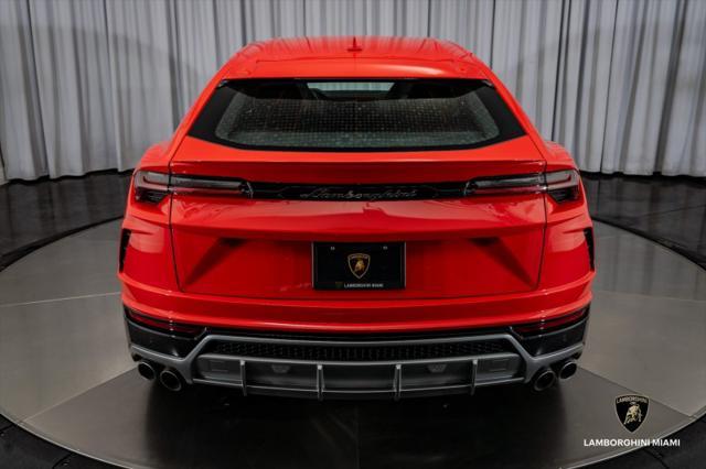 used 2021 Lamborghini Urus car, priced at $216,950