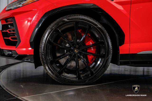 used 2021 Lamborghini Urus car, priced at $216,950