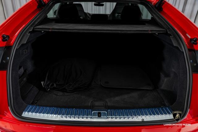 used 2021 Lamborghini Urus car, priced at $216,950