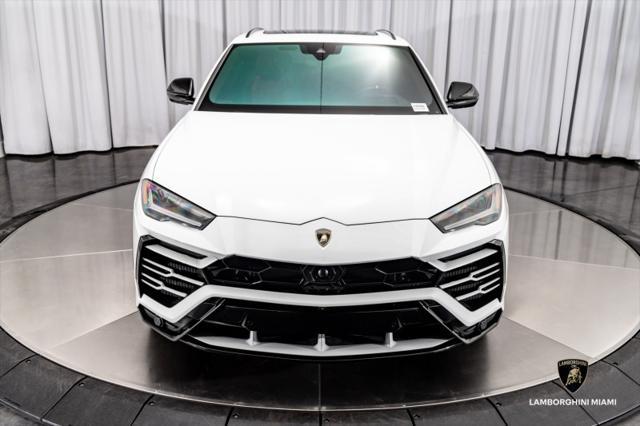 used 2019 Lamborghini Urus car, priced at $167,950