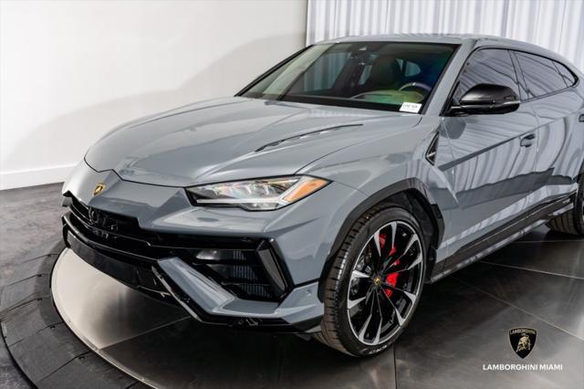 used 2023 Lamborghini Urus car, priced at $267,950