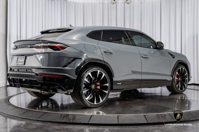 used 2023 Lamborghini Urus car, priced at $267,950