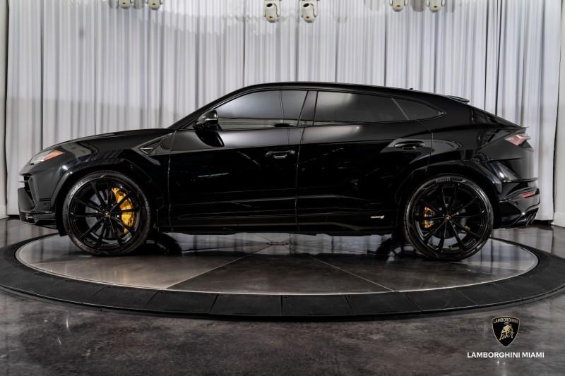 used 2024 Lamborghini Urus car, priced at $264,950