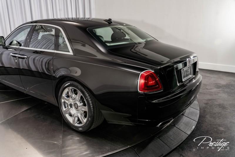 used 2010 Rolls-Royce Ghost car, priced at $111,950