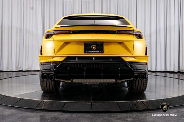 used 2023 Lamborghini Urus car