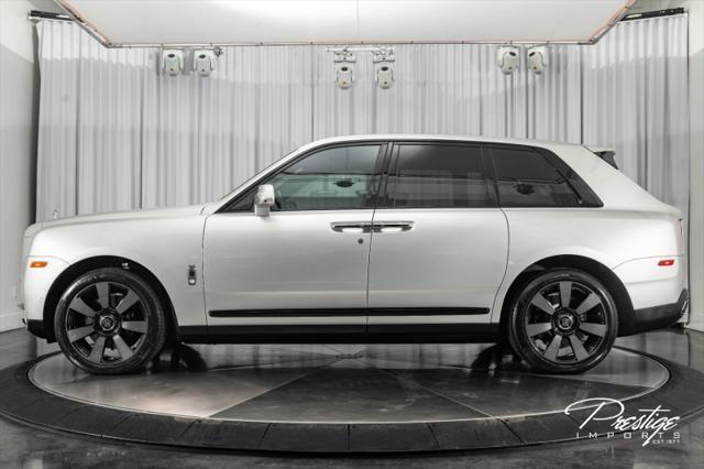 used 2022 Rolls-Royce Cullinan car, priced at $317,950