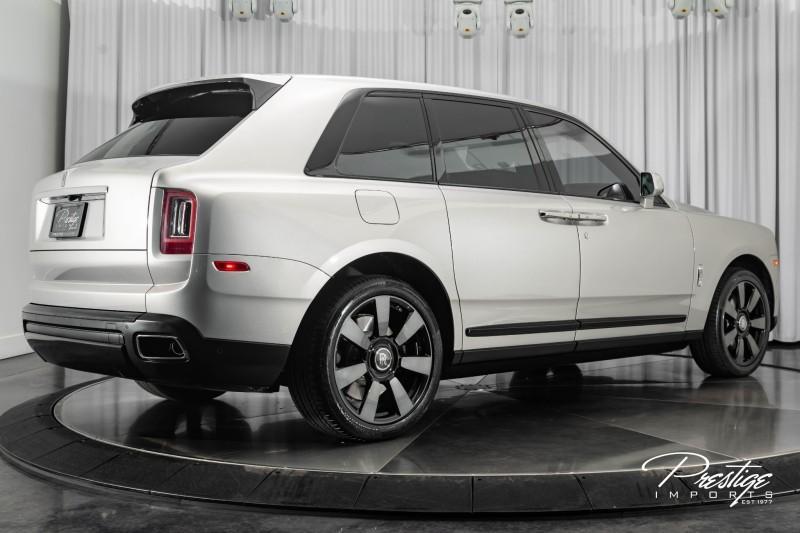 used 2022 Rolls-Royce Cullinan car, priced at $364,950