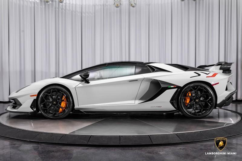 used 2021 Lamborghini Aventador SVJ car, priced at $949,950