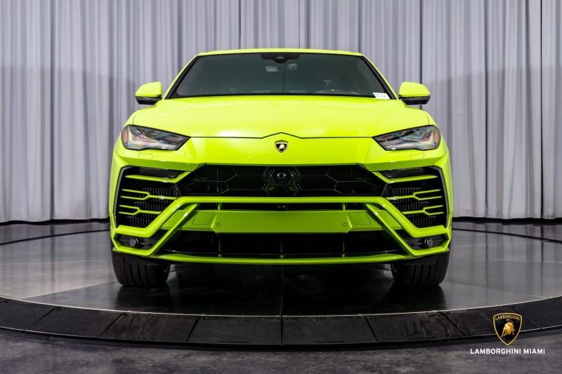 used 2022 Lamborghini Urus car, priced at $274,950