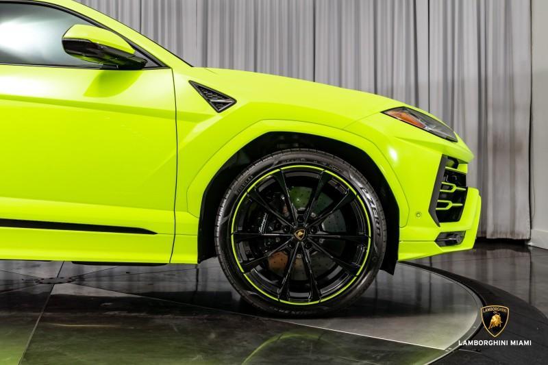 used 2022 Lamborghini Urus car, priced at $272,950