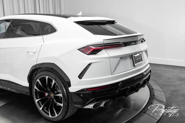 used 2022 Lamborghini Urus car, priced at $255,950