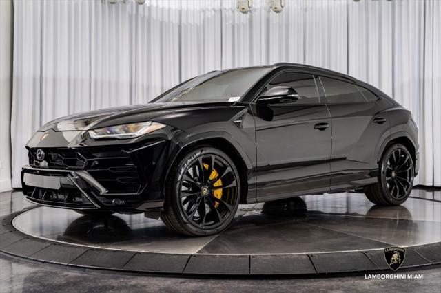 used 2022 Lamborghini Urus car, priced at $236,950