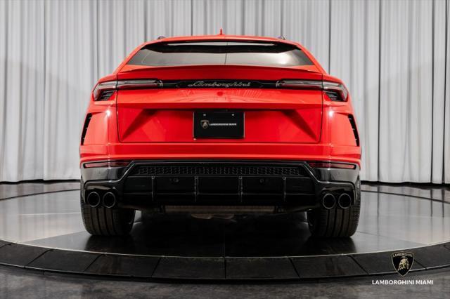 used 2022 Lamborghini Urus car, priced at $237,950