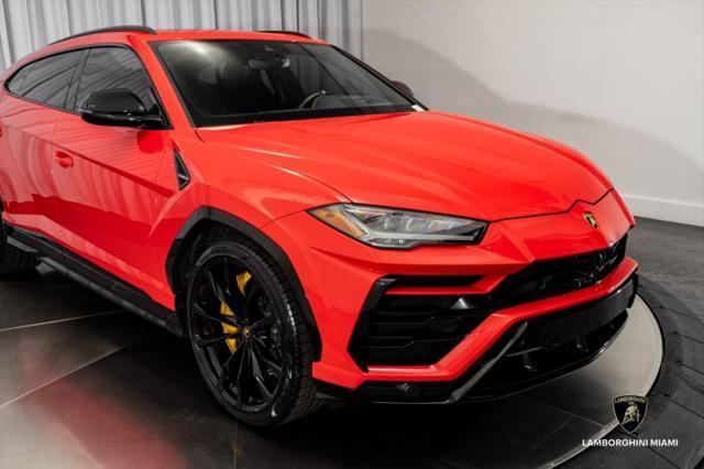 used 2022 Lamborghini Urus car, priced at $237,950