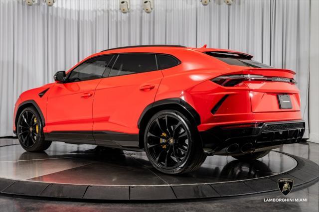 used 2022 Lamborghini Urus car, priced at $237,950