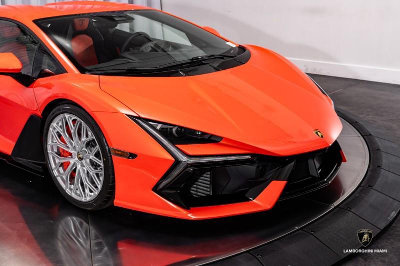 used 2025 Lamborghini Revuelto car