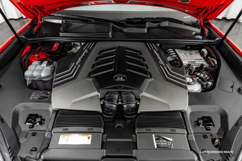 used 2025 Lamborghini Urus car, priced at $319,950