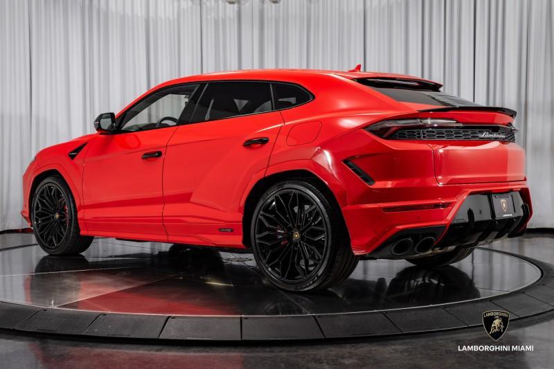 used 2025 Lamborghini Urus car, priced at $319,950