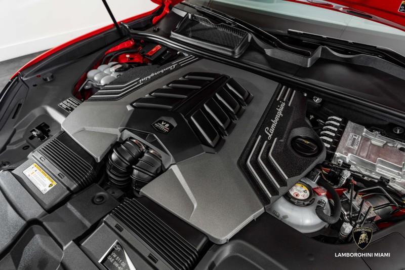 used 2025 Lamborghini Urus car, priced at $319,950