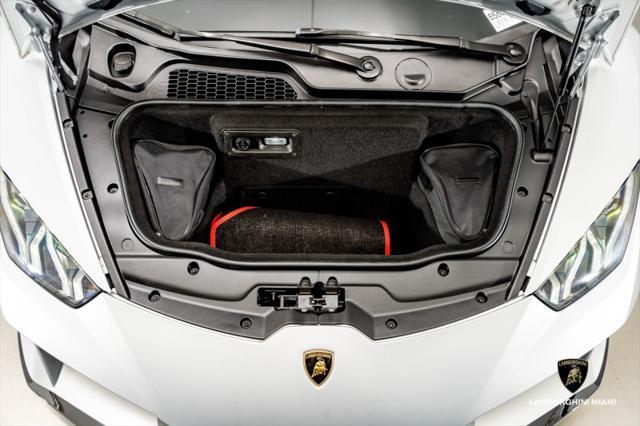 used 2020 Lamborghini Huracan EVO car, priced at $286,950