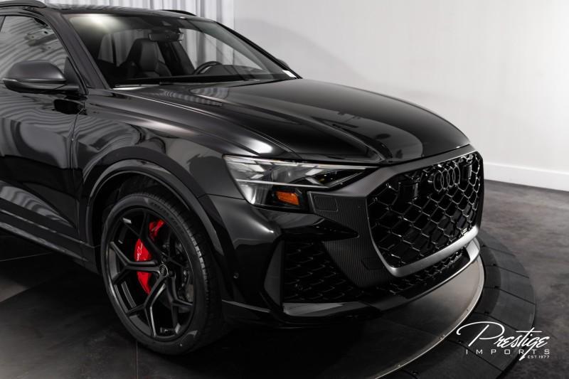 used 2025 Audi RS Q8 car, priced at $141,950