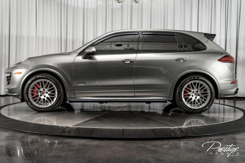 used 2018 Porsche Cayenne car, priced at $57,950