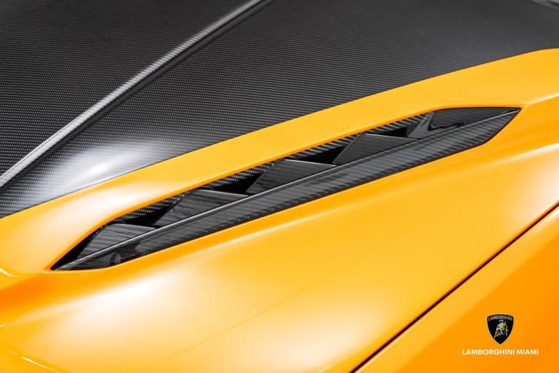 used 2024 Lamborghini Urus car, priced at $321,950