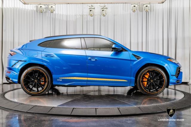 used 2023 Lamborghini Urus car, priced at $301,950