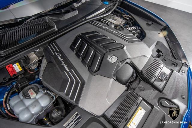used 2022 Lamborghini Urus car, priced at $235,950