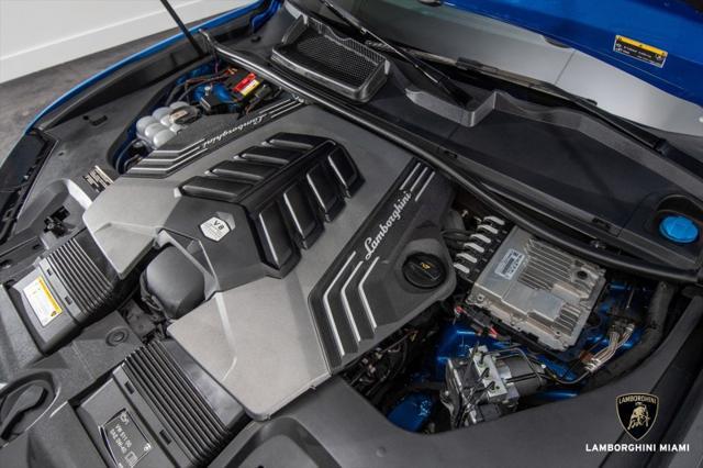 used 2022 Lamborghini Urus car, priced at $235,950