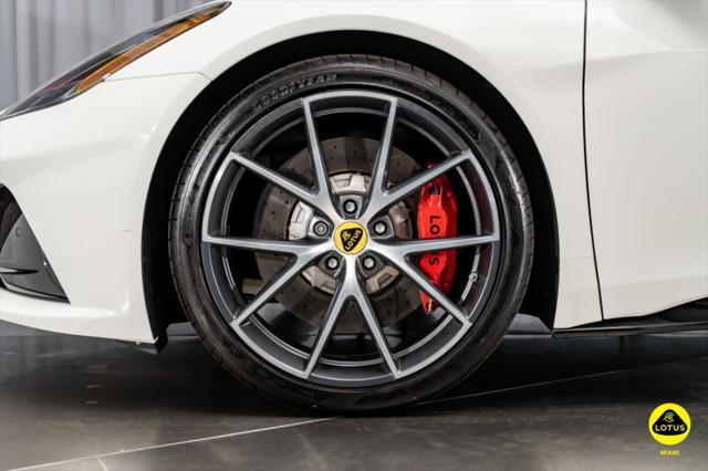 new 2024 Lotus Emira car