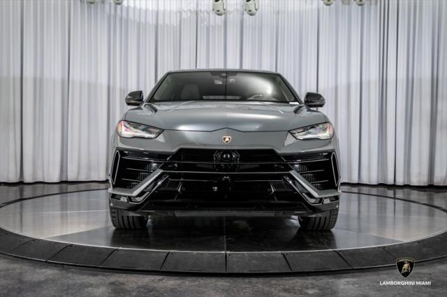 used 2023 Lamborghini Urus car, priced at $265,950