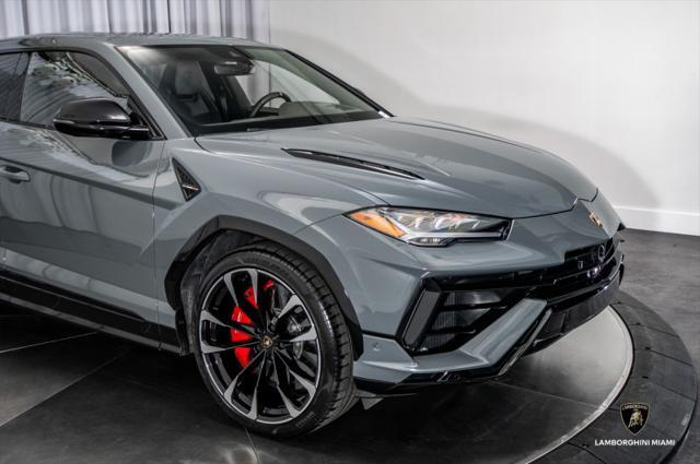 used 2023 Lamborghini Urus car, priced at $265,950