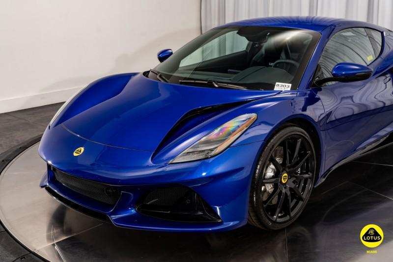 new 2025 Lotus Emira car