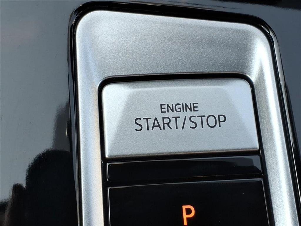 new 2026 Volkswagen Atlas car, priced at $48,426