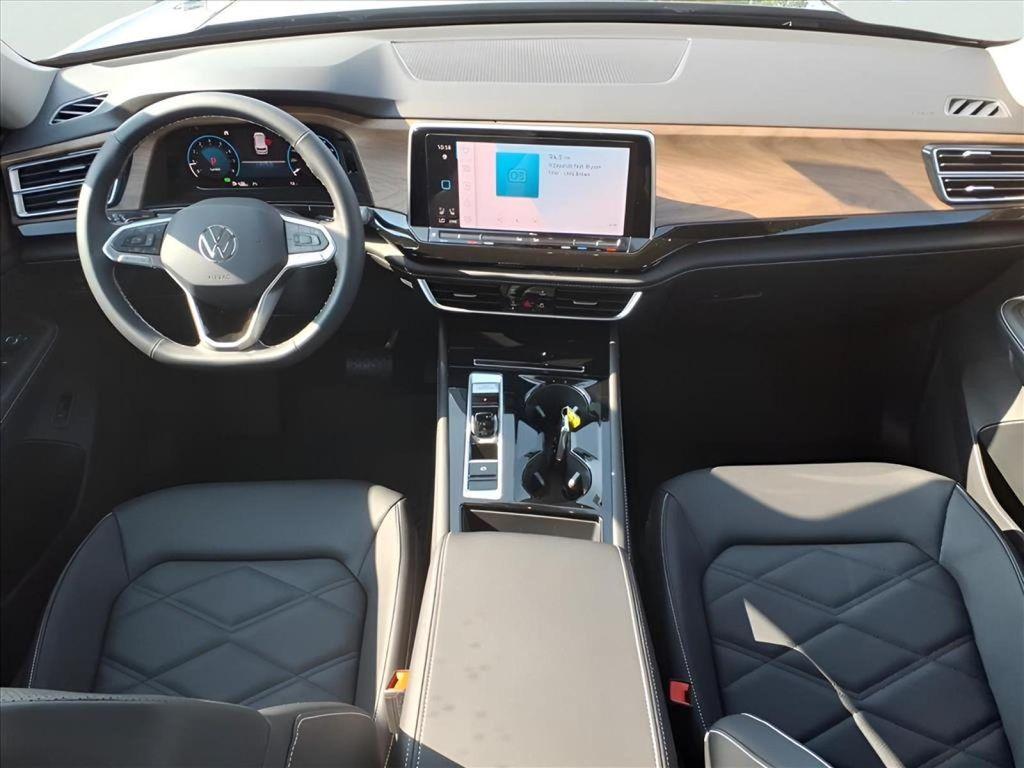 new 2026 Volkswagen Atlas car, priced at $48,426