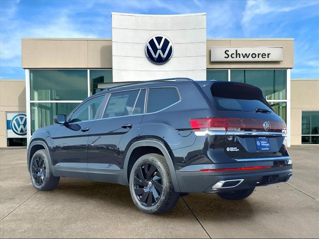 new 2026 Volkswagen Atlas car, priced at $48,426